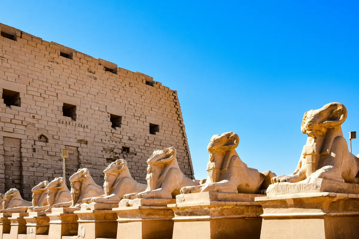 Luxor Day Trip from Hurghada – Explore Ancient Egypt by bus