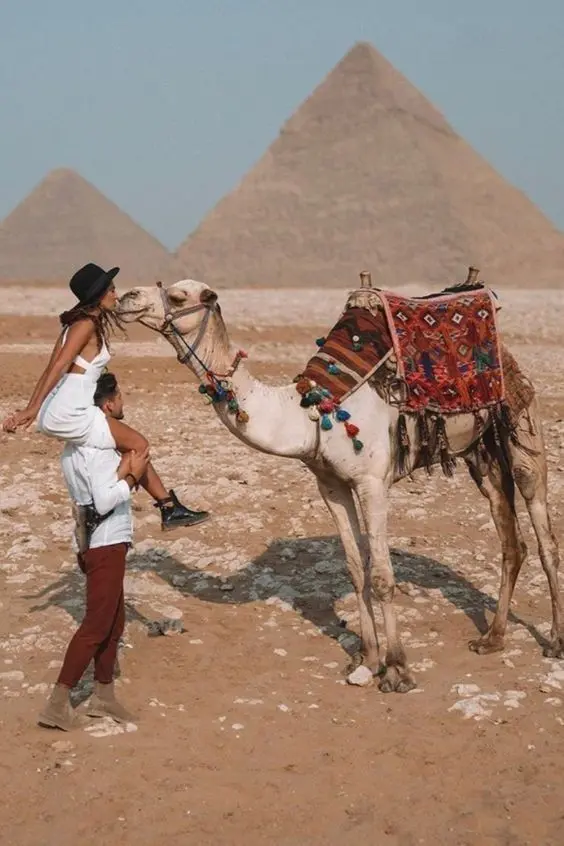 Inclusive Best Day Tour to Giza Pyramids, Memphis, Sakara & Lunch.