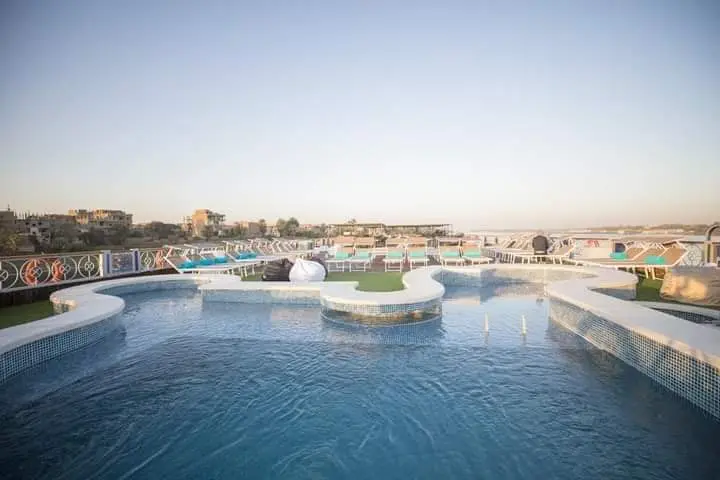 4 Days Nile Cruise Aswan to Luxor