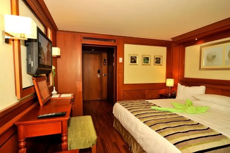 5 Days Nile Cruise from Luxor to Aswan – 4 Nights River Journey in Egypt