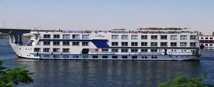 Amazing 4-Day / 3-Night Nile Cruise from Aswan to Luxor with Abu Simbel & Hot Air Balloon
